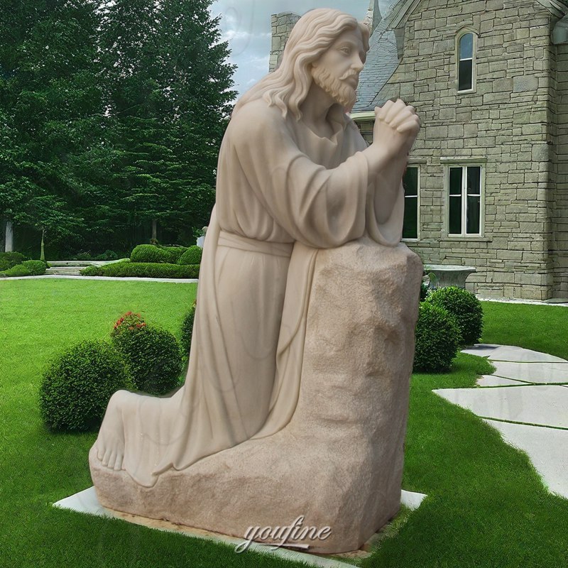 praying Jesus statue (1)