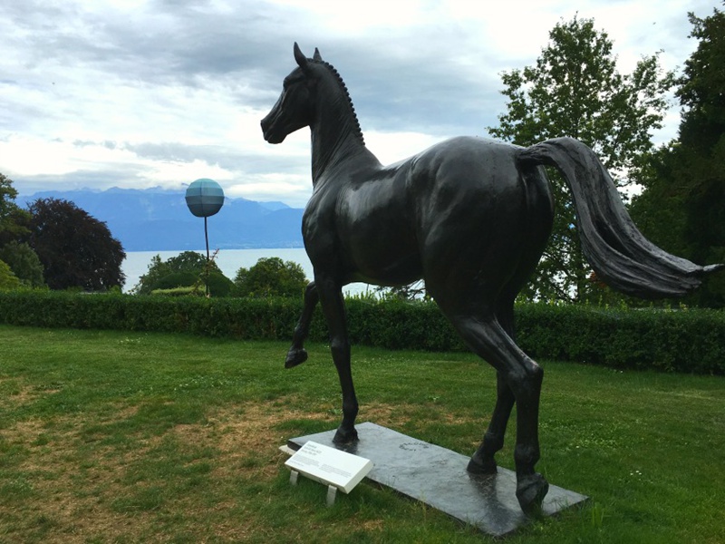 bronze sculpture of Jappeloup