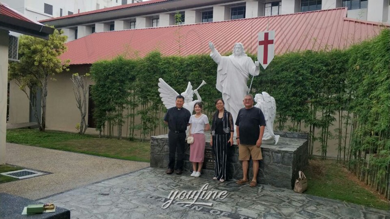 garden statues of Jesus Christ (2)