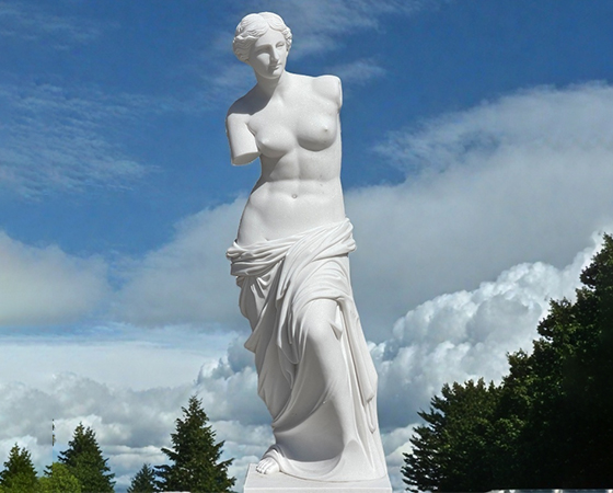 marble venus de milo statue