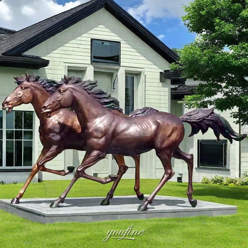 galloping horse sculpture (1)