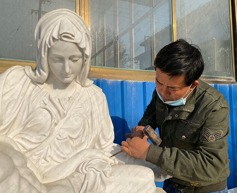 YouFine church sculpture hand carving artist (13)