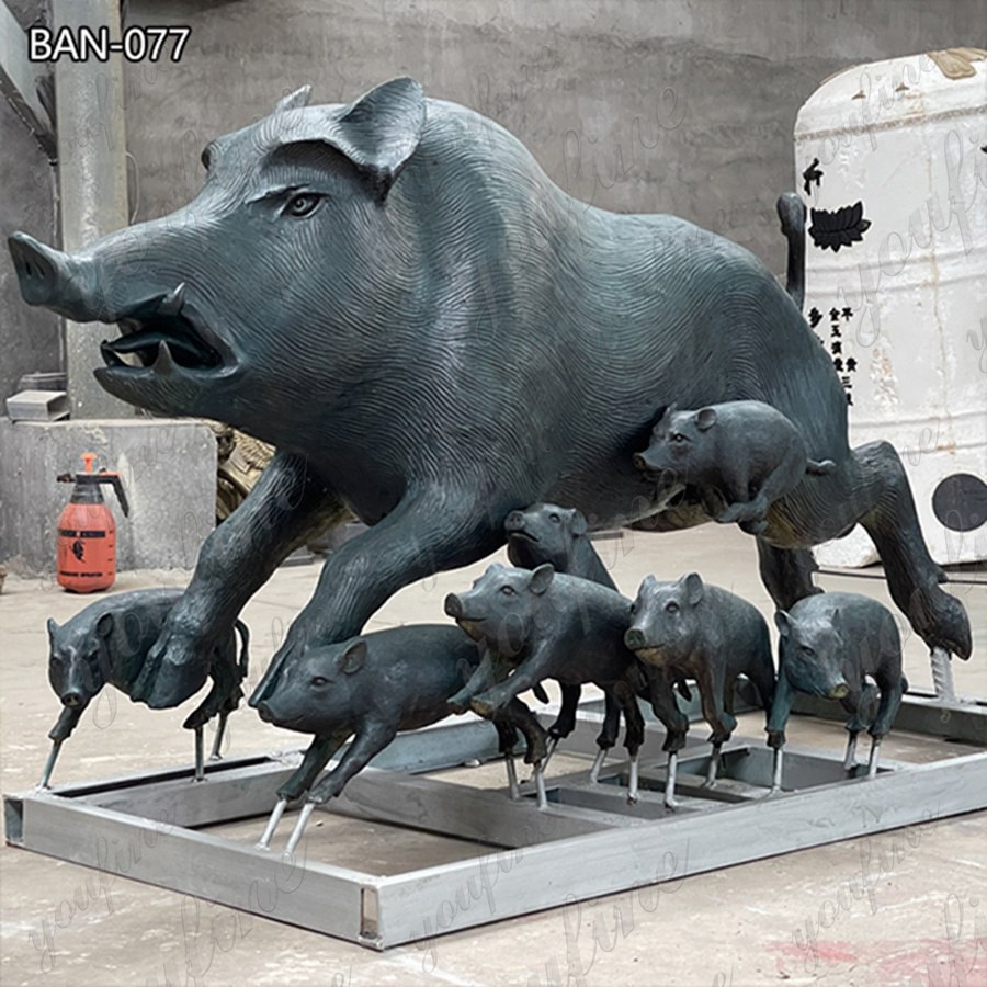 life size bronze boar family statue (2)