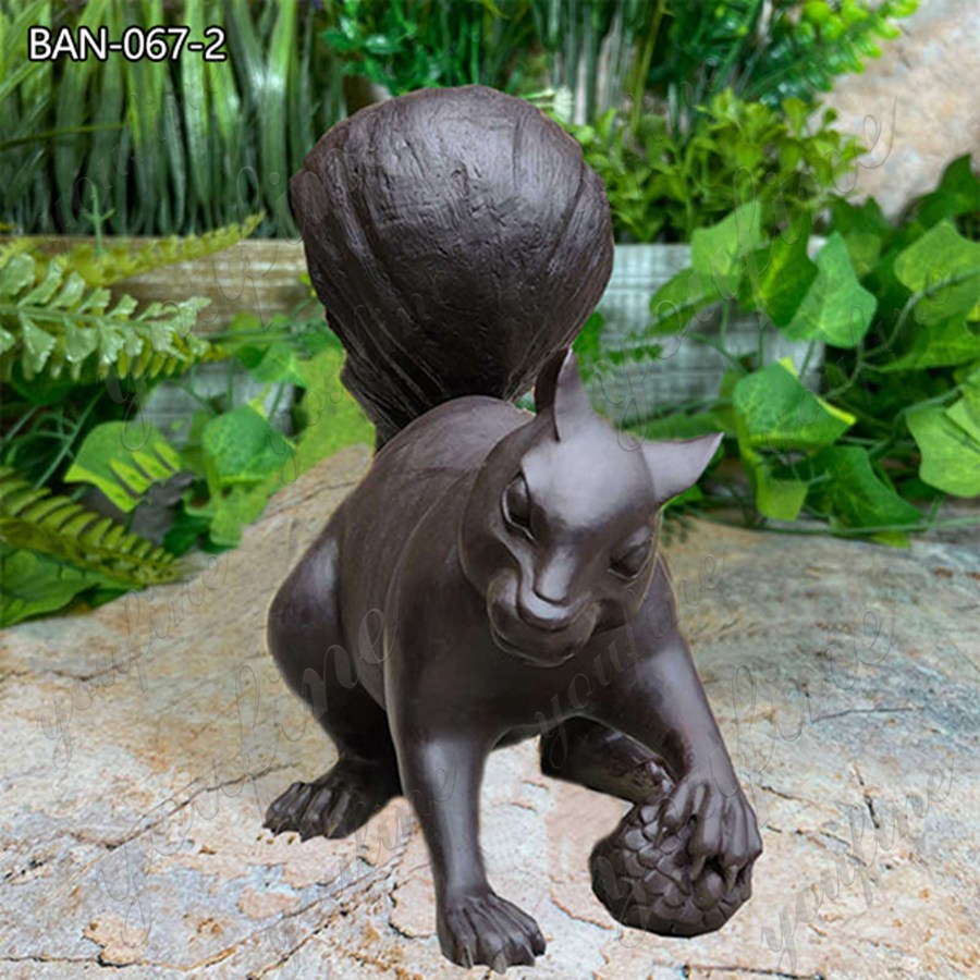 patina life size bronze squirrel statues for garden (2)