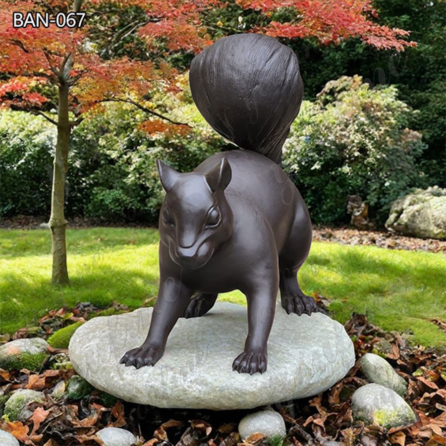 patina life size bronze squirrel statues for garden (3)