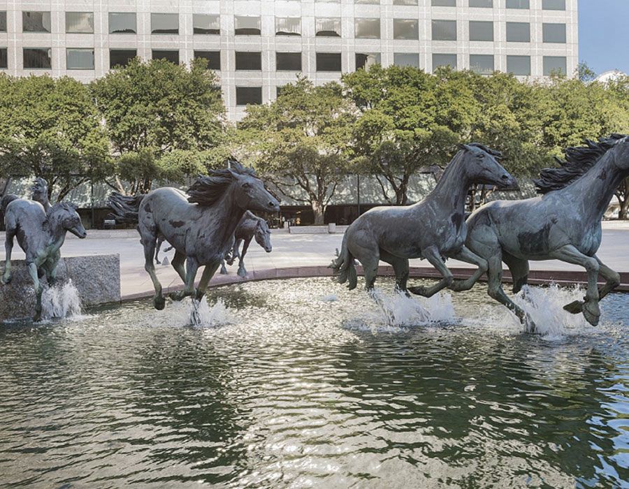 bronze horse statue for public spaces (1)
