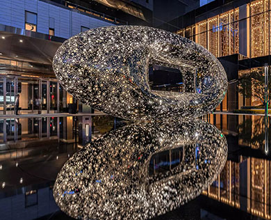 outdoor-lighting-sculpture