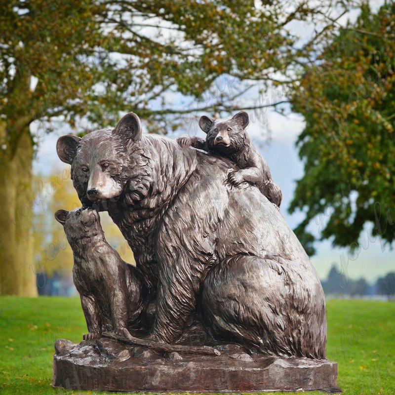 outdoor bear family statue for garden