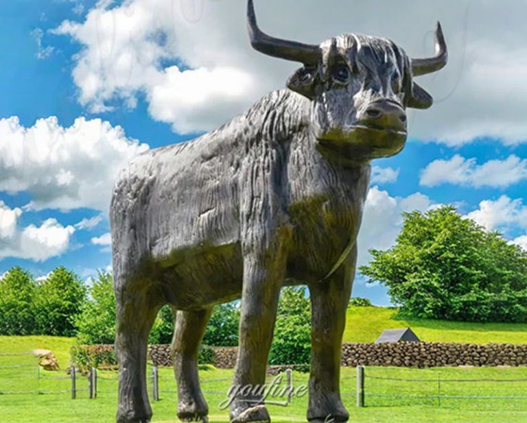 large outdoor highland cow statue (5)