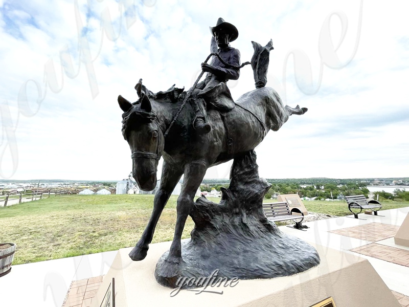 famous bronze cowboy and horse statue (2)