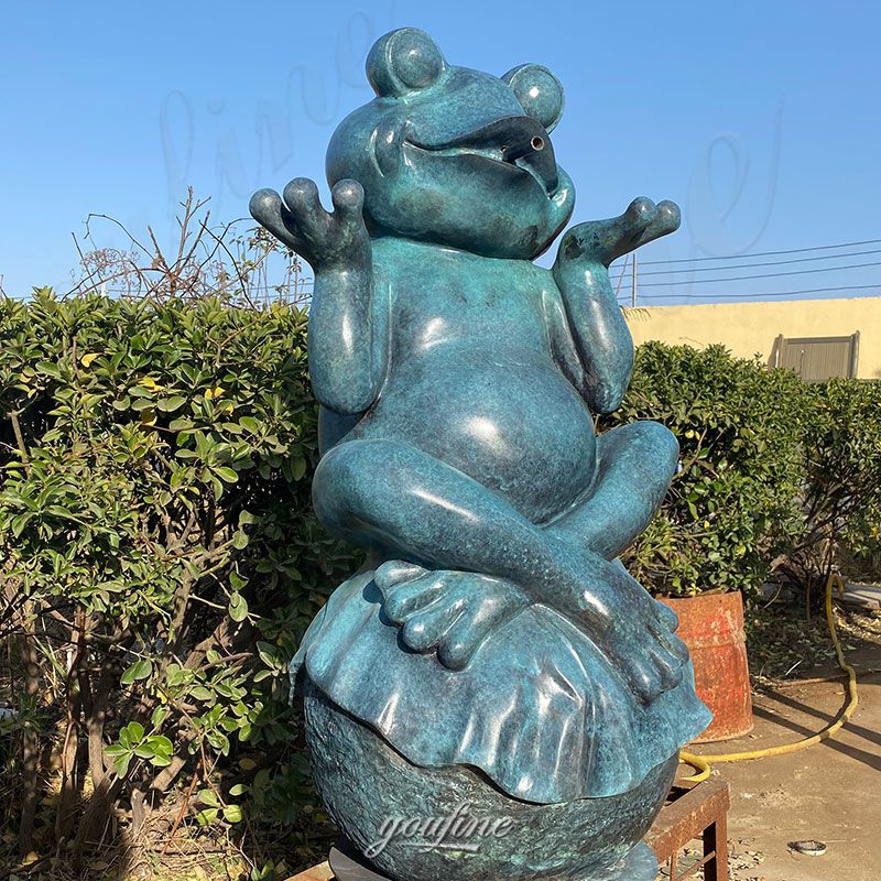 garden giant frog statue (3)