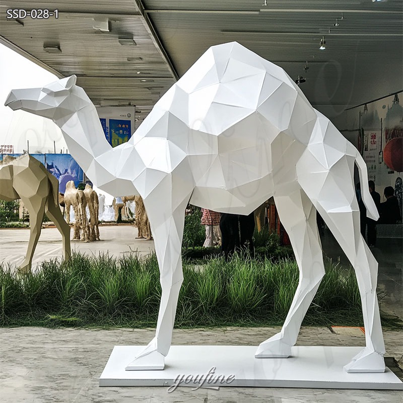 white stainless steel camel statue