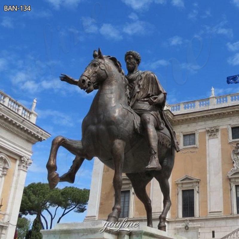 marcus aurelius sculpture details