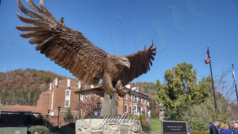 bronze eagle statue in school