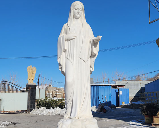 our-lady-of-mary-statue