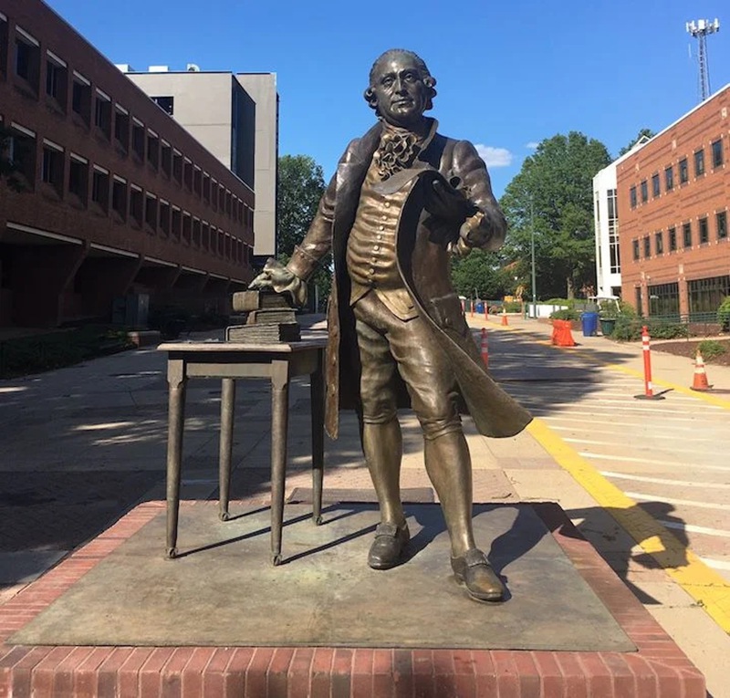 george mason university statue