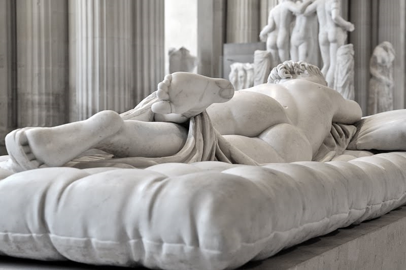 sleeping hermaphrodite marble statue