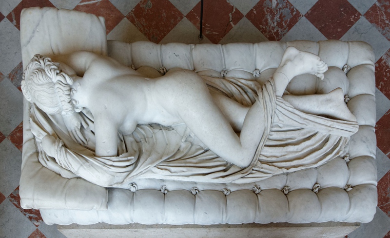 sleeping hermaphrodite statue