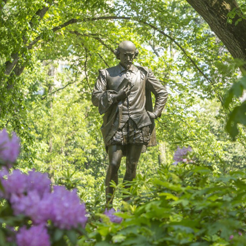 William Shakespeare bronze sculpture