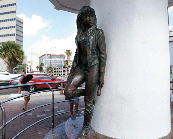 bronze Selena memorial sculpture