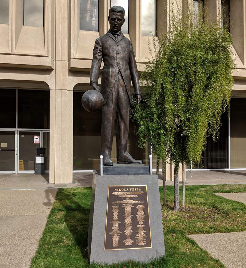 Nikola Tesla in Silicon Valley, USA