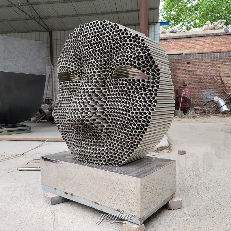 stainless steel tube statue