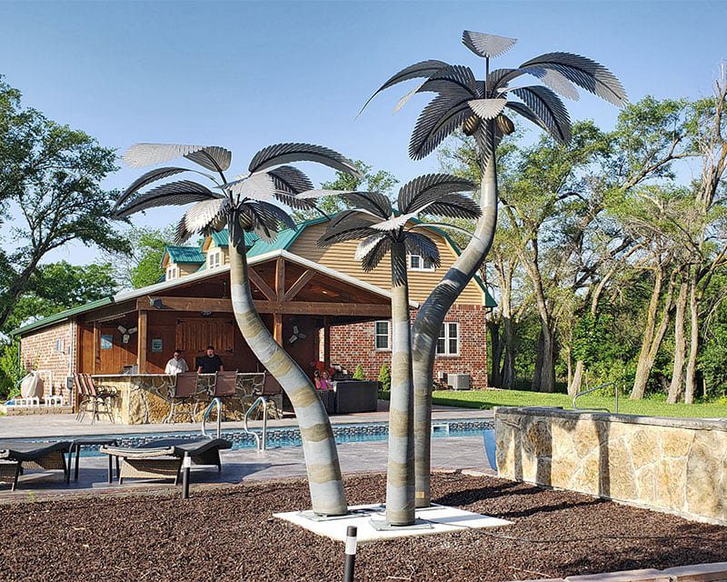 STEEL-palm-tree-sculpture