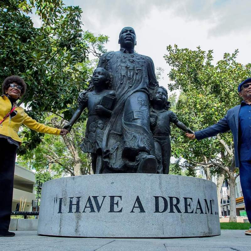 The Dream sculpture (Portland, Oregon)